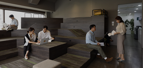 자율적으로 일하는 모습에 이미지